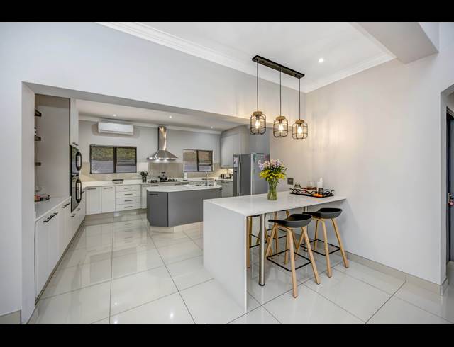 3 BEDROOM HOUSE FOR SALE IN DAINFERN RIDGE